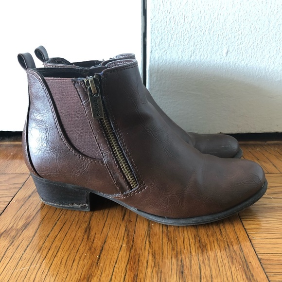 Unisa brown heeled ankle boots - Picture 5 of 6